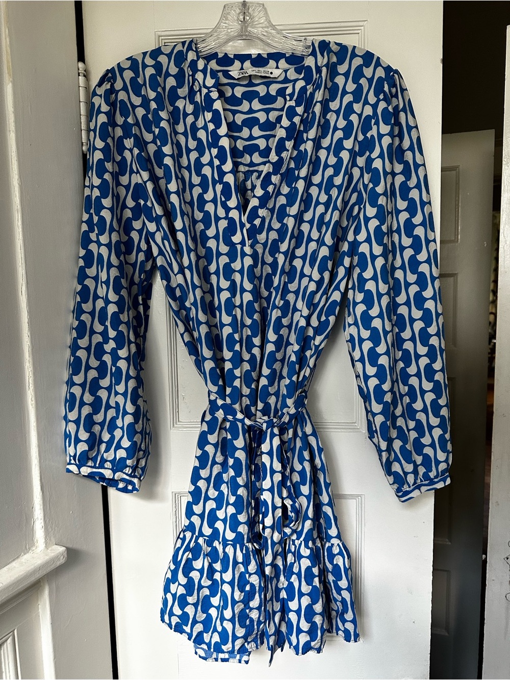 Zara Blue and White Abstract Print Mini Dress